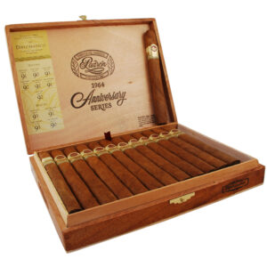 Padrón 1964 Anniversary - Diplomatico - 7 x 50 - Box of 25