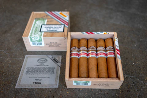 Rafael_Gonzalez_North_Star_Box_of_Cigars_-_EGM_Cigars_480x480
